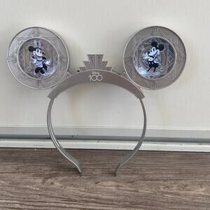 Disney Parks 100th Anniversary Light Up Mickey and Minnie Ears- NWOT